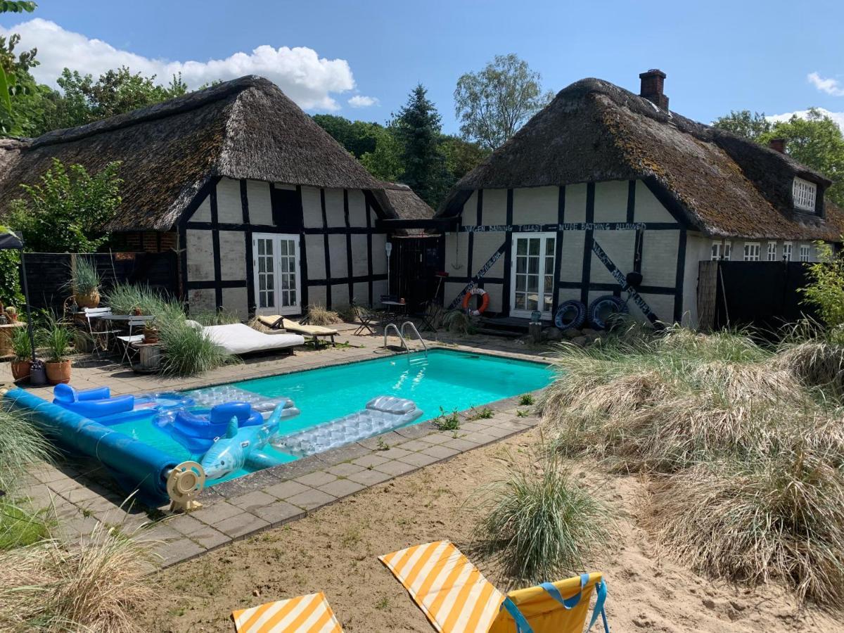 Farm61 Badehotellet I Det Midtjydske - Alder +18 Ar Tjele Экстерьер фото